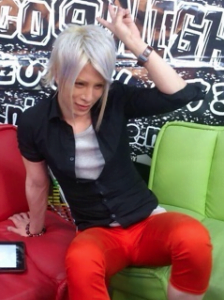 プラチナの東城誠が遂にテレビ出演決定！千原ジュニアと共演を果たす。