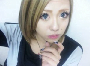 エマクラブとミスターダンディーの一条ありさは別人。引退疑惑とすっぴんの評判。