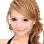 旦那と仲良しの神河ひかりさん。育児放棄と離婚疑惑は嘘!