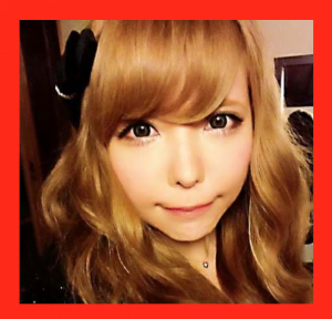 益若つばさのニーハイとジャージにダサいとの声。体操着での登場もあった。