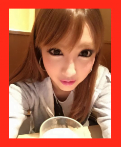 一条葵の魅力は健在！現在でも若い嬢のカリスマである。