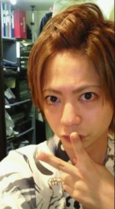 いつの間にか冬月翔さんのブログが引っ越してた件と、彼女だったと噂の川端かなこの現在。